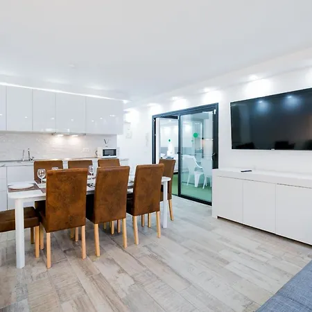 Lacme Luxury Americas Apartment *